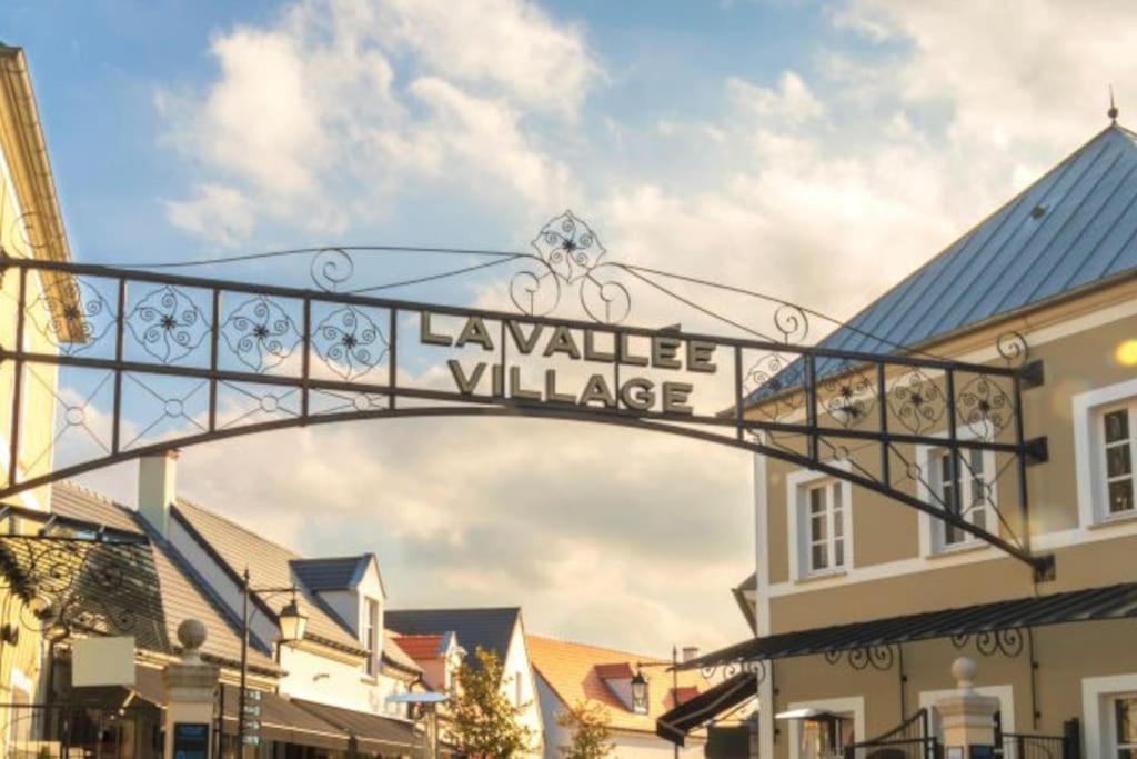 A Deux Pas De La Magie - Ideal Disneyland & Paris Bussy-Saint-Georges Exterior photo